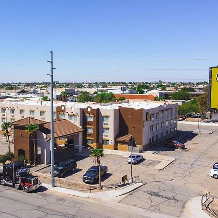 Super 8 By Wyndham Yuma Hotel Екстериор снимка