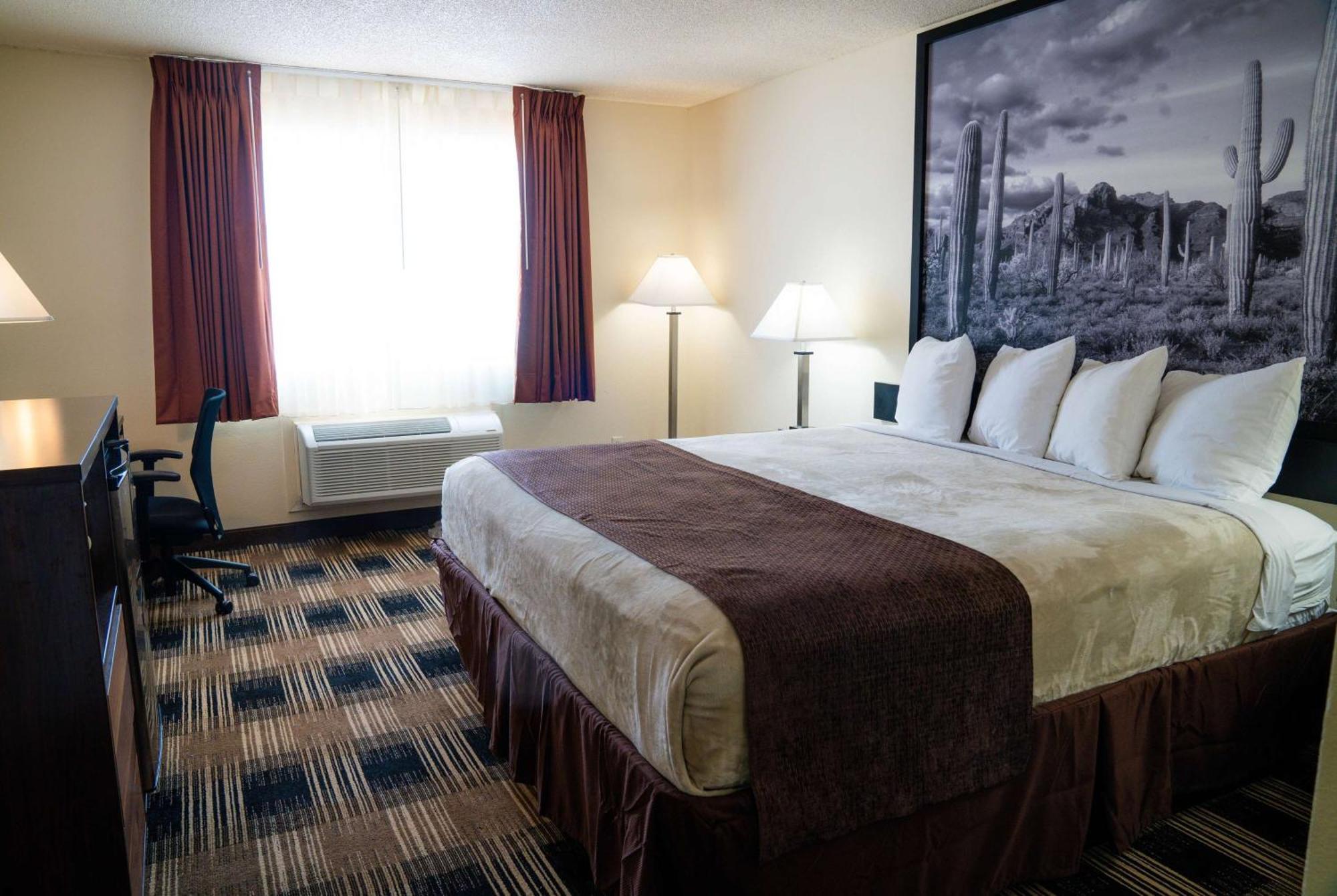 Super 8 By Wyndham Yuma Hotel Екстериор снимка